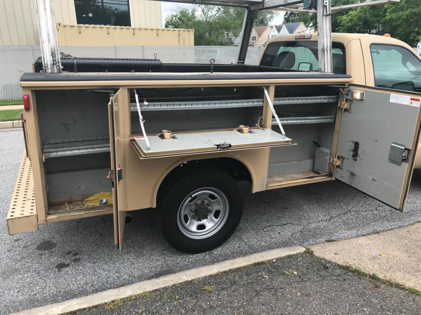 2015 Tan /Gray Ford F-350 SD 350 (1FDRF3E61FE) with an 6.2 V8 engine, Automatic transmission, located at 577 Chester Pike, Prospect Park, PA, 19076, (610) 237-1015, 39.886154, -75.302338 - Photo#23